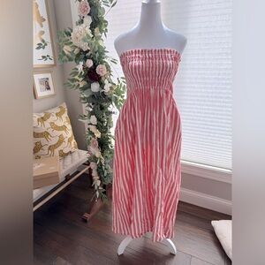 ⚜️ 3/$25 ⚜️ NWOT Target Pink and White Striped Strapless Dress, XS.